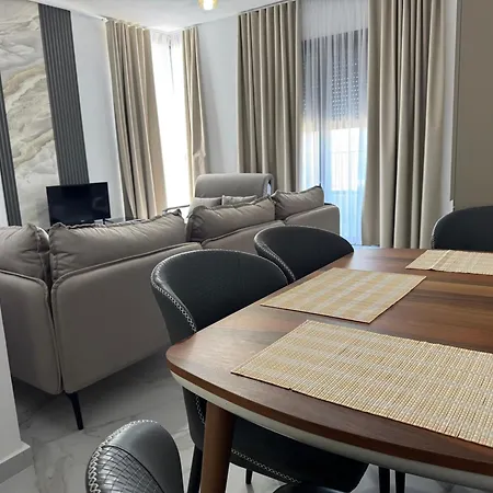 Aparthotel Sea La Vie 3*