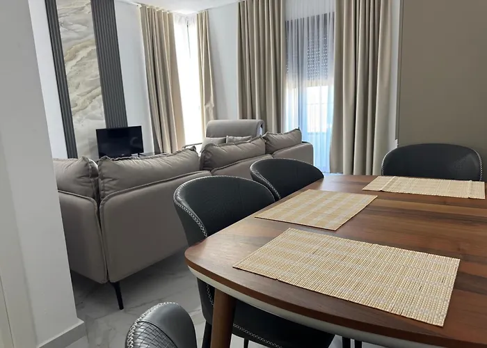 Aparthotel Sea La Vie 3*