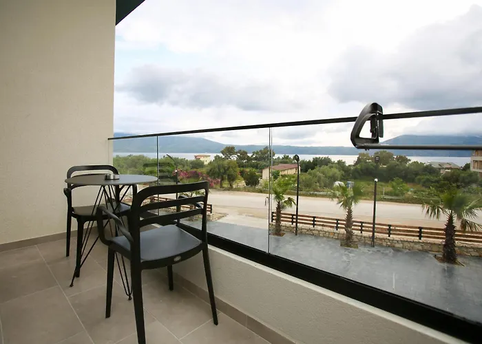Sea La Vie Aparthotel 3*