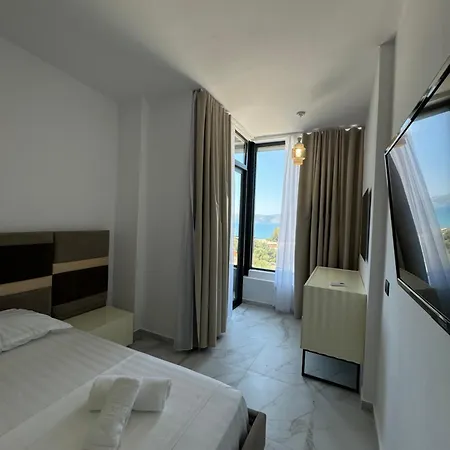 Sea La Vie Vlorë