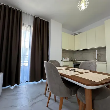 Sea La Vie Lejlighedshotel Vlorë