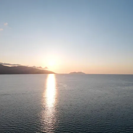 Appart hôtel Sea La Vie 3*